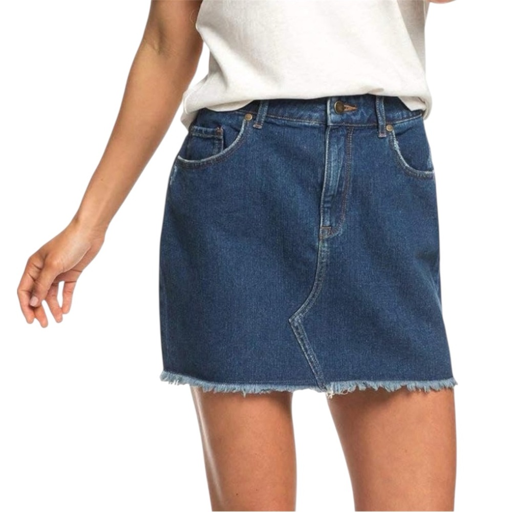 NWT Roxy Icon Denim Mini Skirt Sz Large Medium Wash Blue Raw Hem Retro